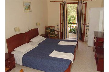 Grecia Privát Liapádes, Interiorul